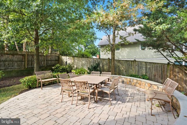 1614 N JACKSON ST, Arlington, VA 22201