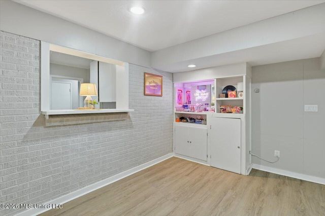 1435 Kimwood Drive, Jackson, MS 39211