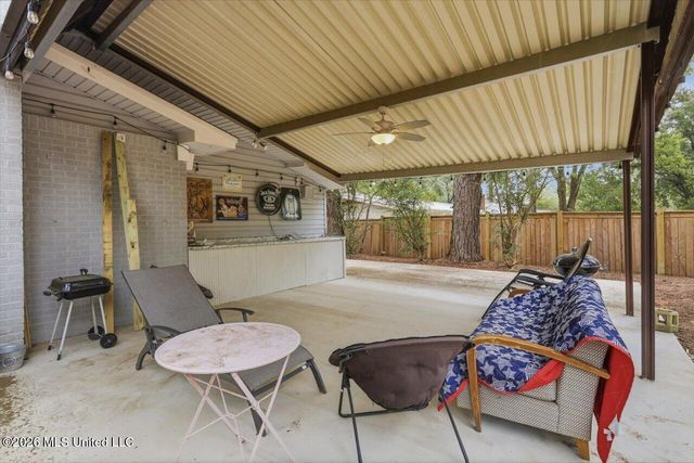 1435 Kimwood Drive, Jackson, MS 39211