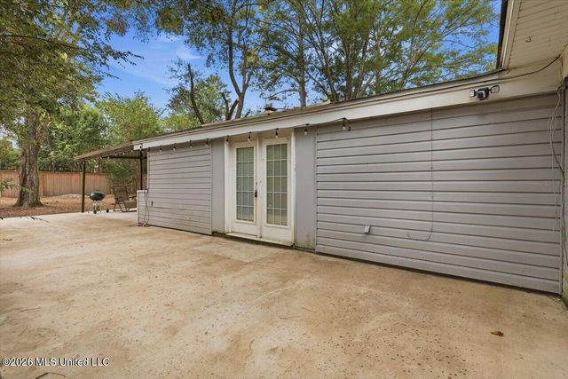 1435 Kimwood Drive, Jackson, MS 39211