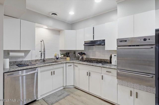 1435 Kimwood Drive, Jackson, MS 39211