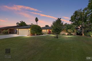1913 Kathryn Court, Bakersfield, CA 93312
