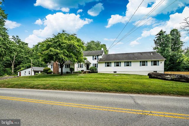866 SHAVERTOWN RD, Garnet Valley, PA 19060