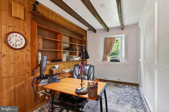 866 SHAVERTOWN RD, Garnet Valley, PA 19060
