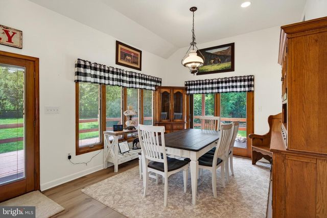 866 SHAVERTOWN RD, Garnet Valley, PA 19060
