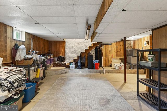 866 SHAVERTOWN RD, Garnet Valley, PA 19060