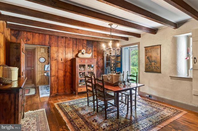 866 SHAVERTOWN RD, Garnet Valley, PA 19060