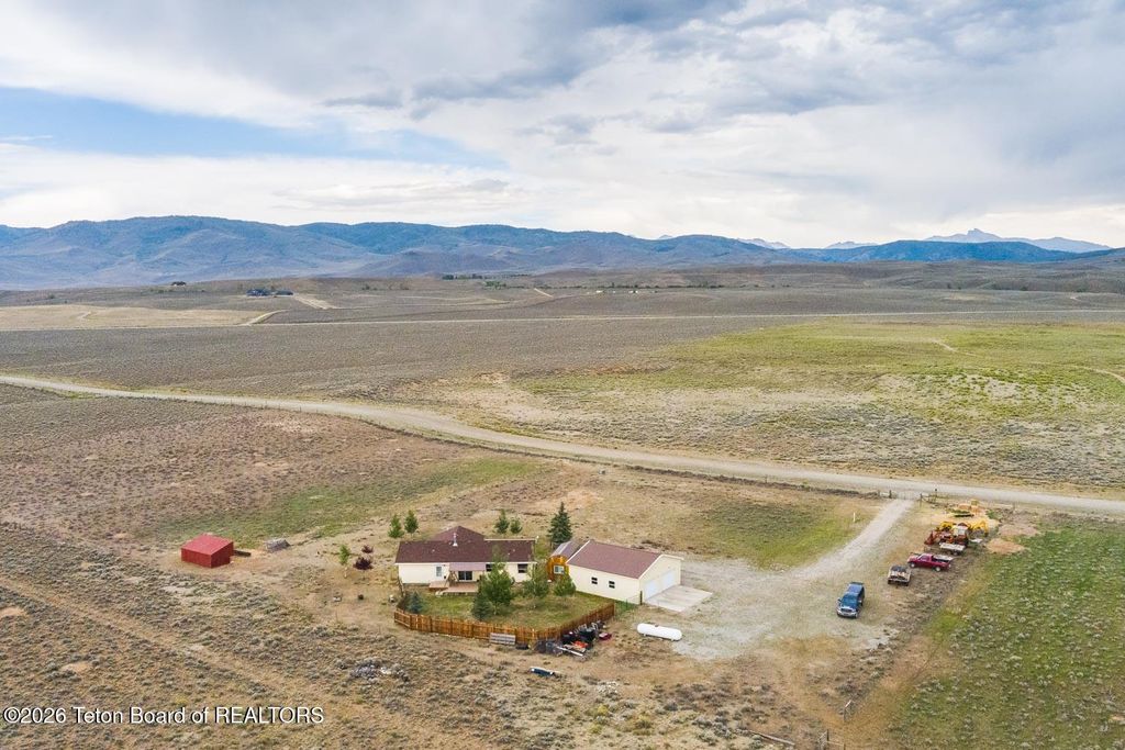 48 E FORK BIG SANDY, Boulder, WY 82923 photo 4