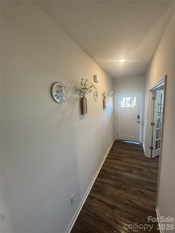 118 N Hill Lane, Troutman, NC 28166