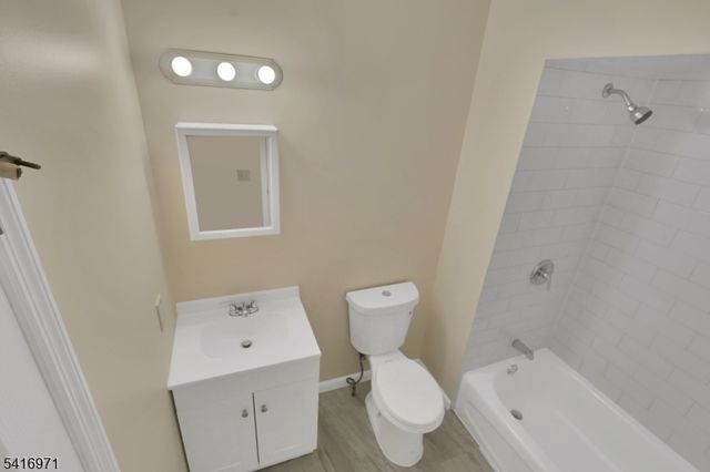 289 14TH AVE, Newark City, NJ 07103