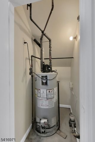 289 14TH AVE, Newark City, NJ 07103