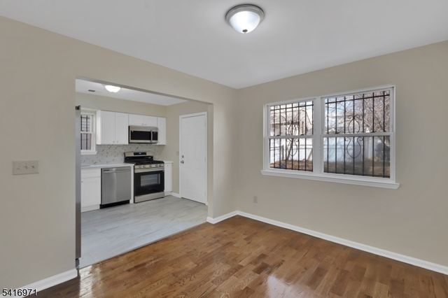 289 14TH AVE, Newark City, NJ 07103