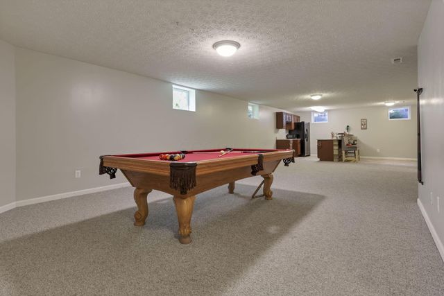 49 Knights Bridge Drive W, Pickerington, OH 43147