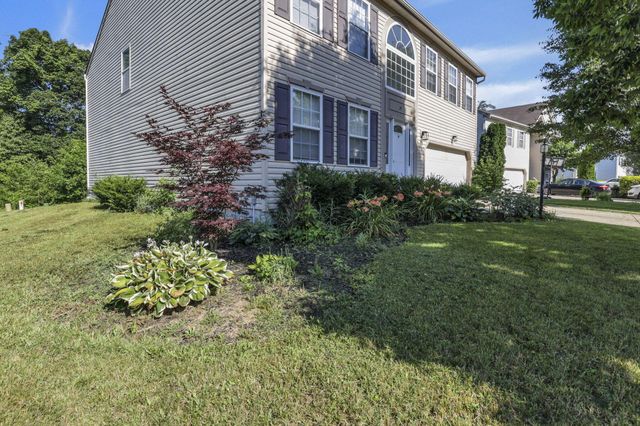 49 Knights Bridge Drive W, Pickerington, OH 43147