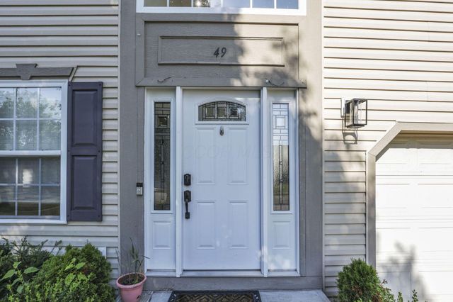49 Knights Bridge Drive W, Pickerington, OH 43147