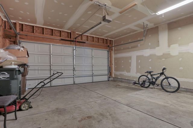 49 Knights Bridge Drive W, Pickerington, OH 43147