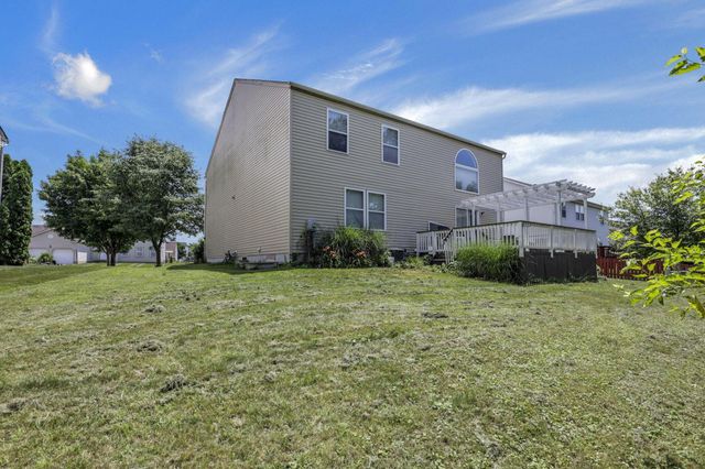 49 Knights Bridge Drive W, Pickerington, OH 43147