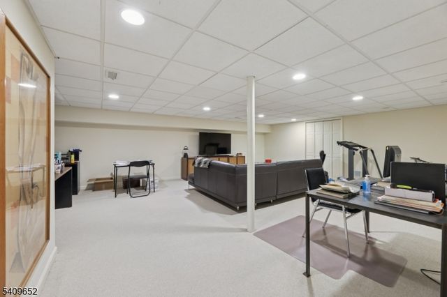 7 Coniston Ct, Wayne Twp., NJ 07470