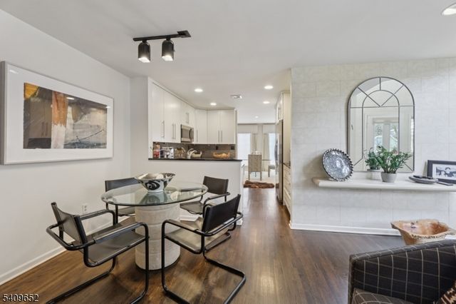 7 Coniston Ct, Wayne Twp., NJ 07470