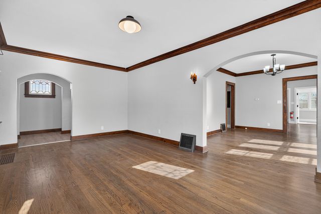 639 Dunbar Street, Beecher, IL 60401