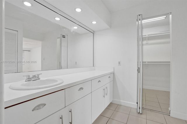 14250 SW 62nd St 408, Miami, FL 33183
