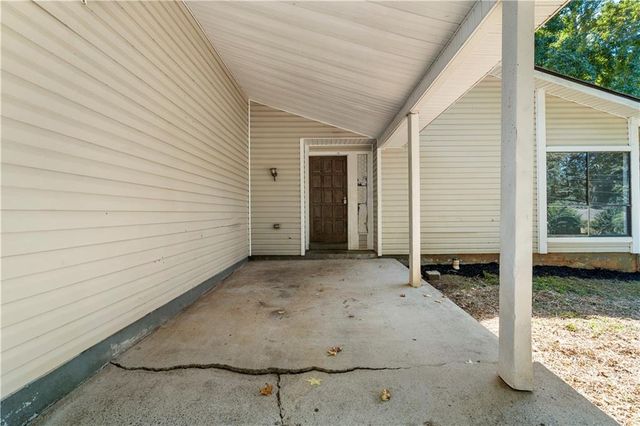 2520 Wildflower Lane, Lawrenceville, GA 30044