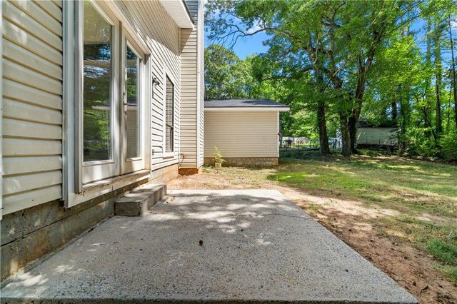 2520 Wildflower Lane, Lawrenceville, GA 30044