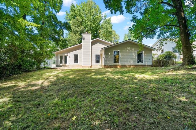 2520 Wildflower Lane, Lawrenceville, GA 30044
