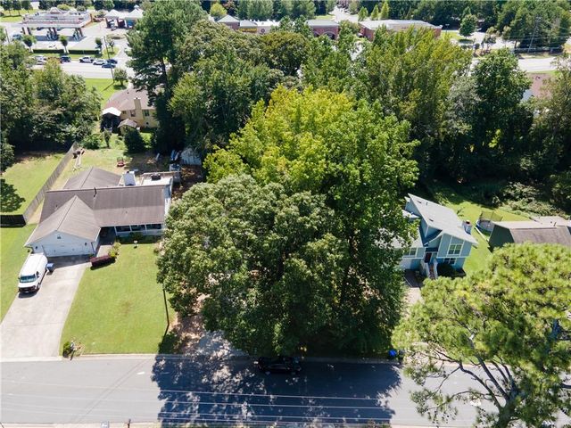 2520 Wildflower Lane, Lawrenceville, GA 30044