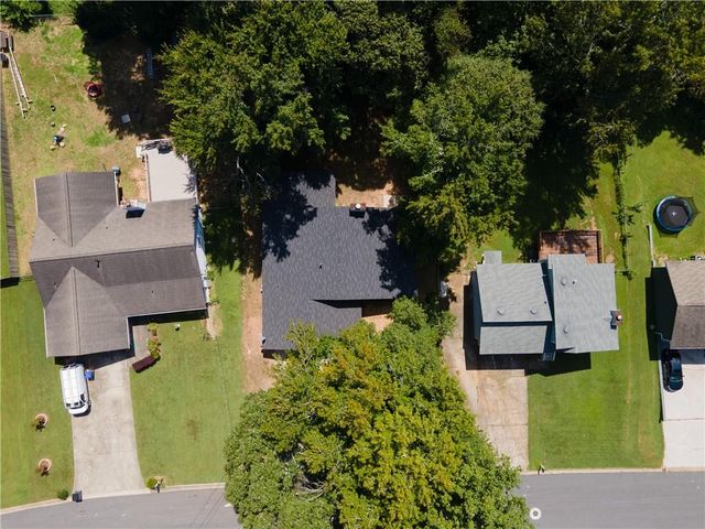 2520 Wildflower Lane, Lawrenceville, GA 30044