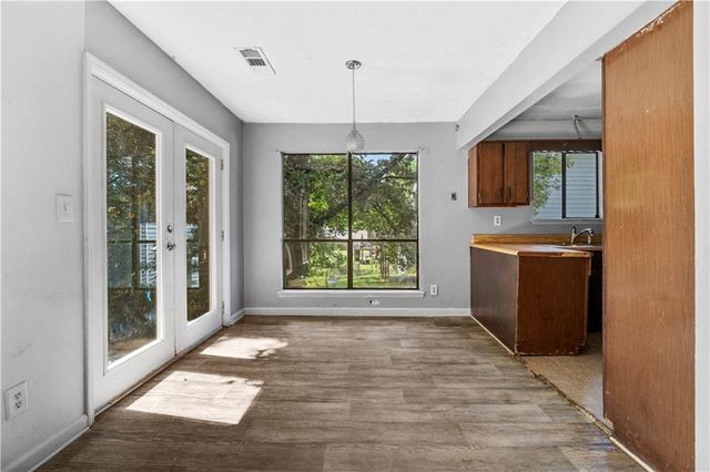 2520 Wildflower Lane, Lawrenceville, GA 30044