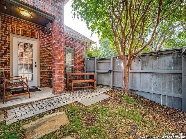 30 Chapel Hill, San Antonio, TX 78240