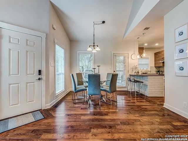 30 Chapel Hill, San Antonio, TX 78240