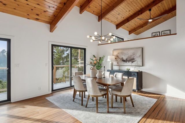 6689 Exeter Dr, Oakland, CA 94611