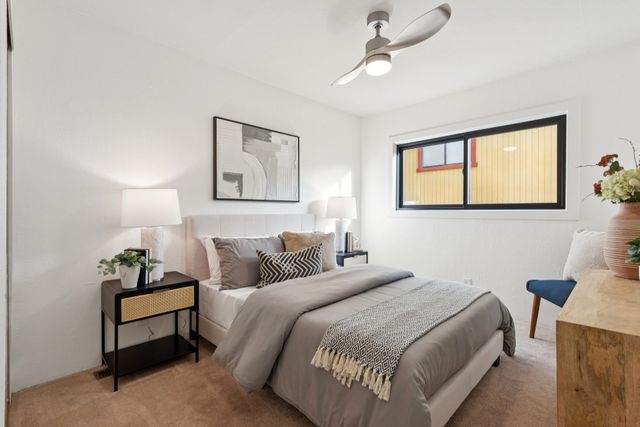 6689 Exeter Dr, Oakland, CA 94611