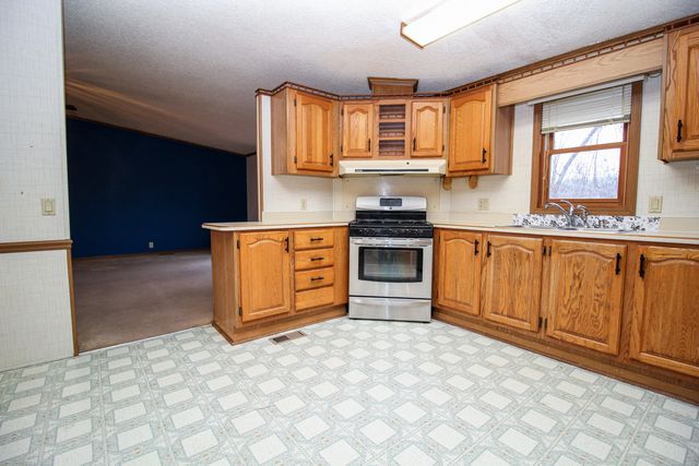1244 Shiawassee River Road, Three Rivers, MI 49093