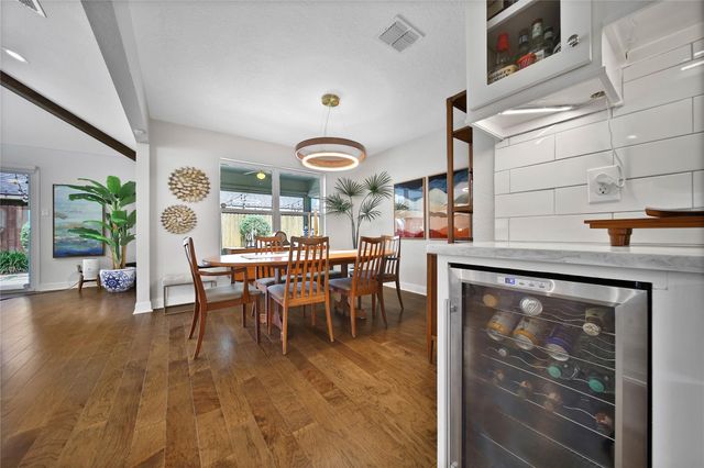 1503 W T C Jester Boulevard, Houston, TX 77008