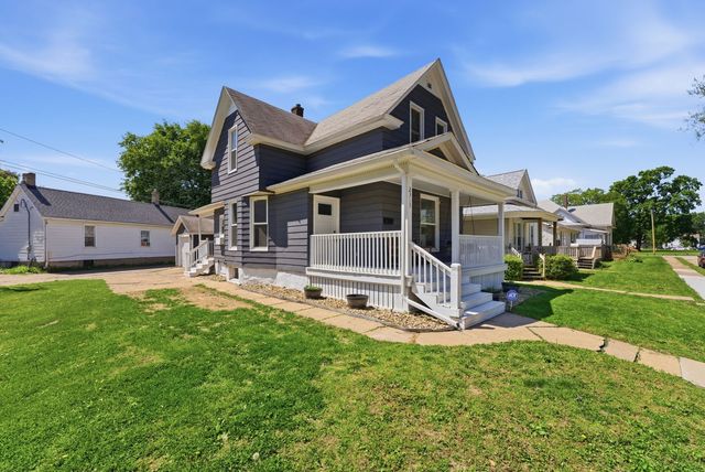 2313 Hobson Avenue, Davenport, IA 52802