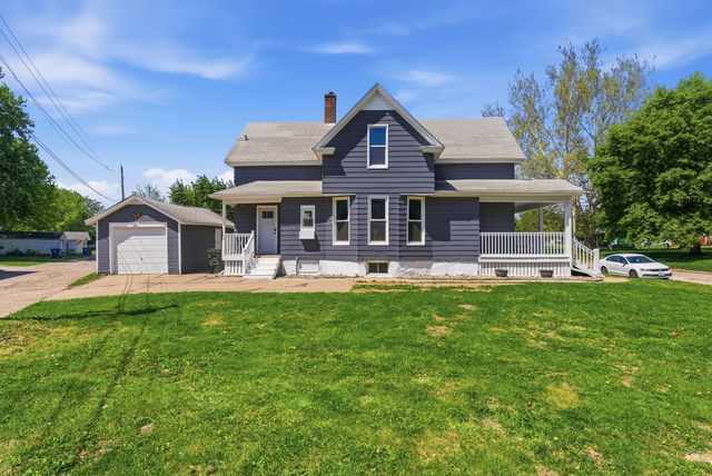 2313 Hobson Avenue, Davenport, IA 52802