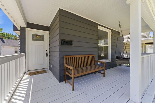 2313 Hobson Avenue, Davenport, IA 52802