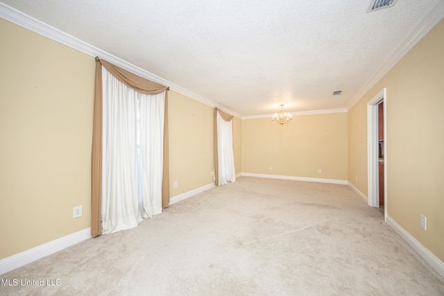 1512 Woodhaven Street, Pascagoula, MS 39581