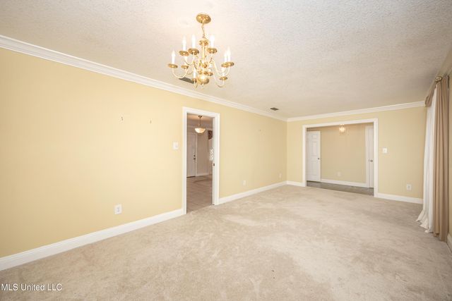 1512 Woodhaven Street, Pascagoula, MS 39581