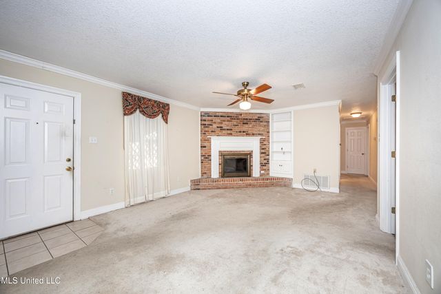 1512 Woodhaven Street, Pascagoula, MS 39581