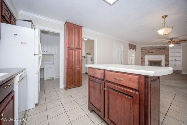 1512 Woodhaven Street, Pascagoula, MS 39581