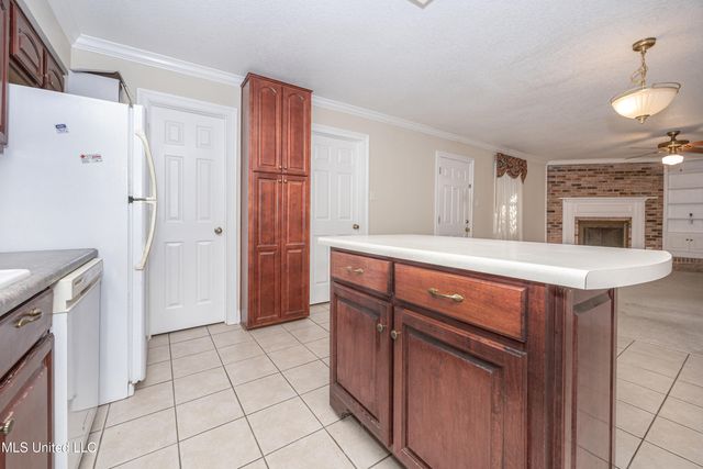 1512 Woodhaven Street, Pascagoula, MS 39581