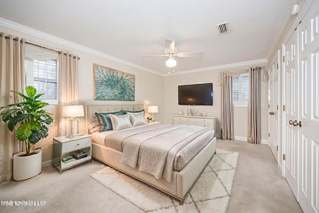 1512 Woodhaven Street, Pascagoula, MS 39581