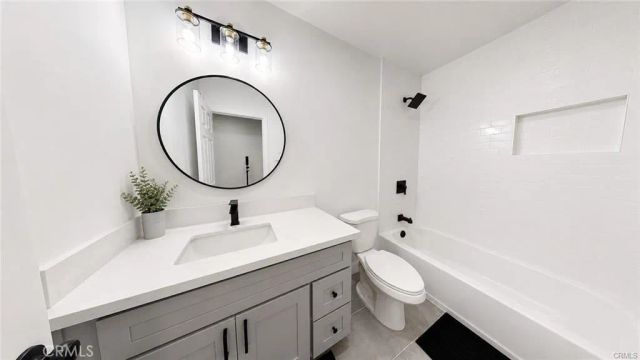 1558 W 105th, Los Angeles, CA 90047
