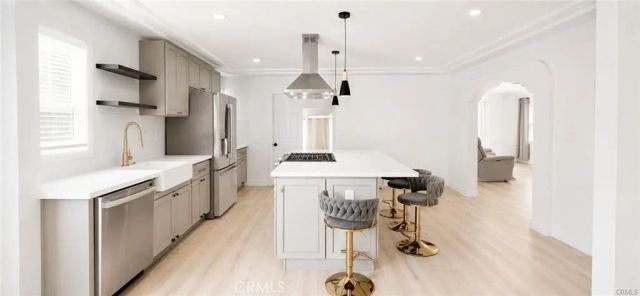 1558 W 105th, Los Angeles, CA 90047
