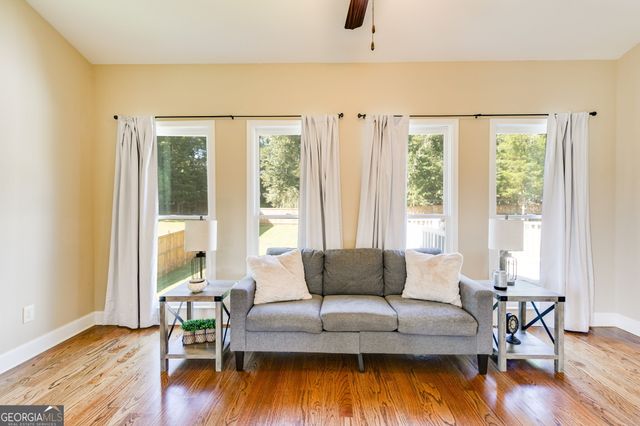 27 Riverview Trail, Euharlee, GA 30145