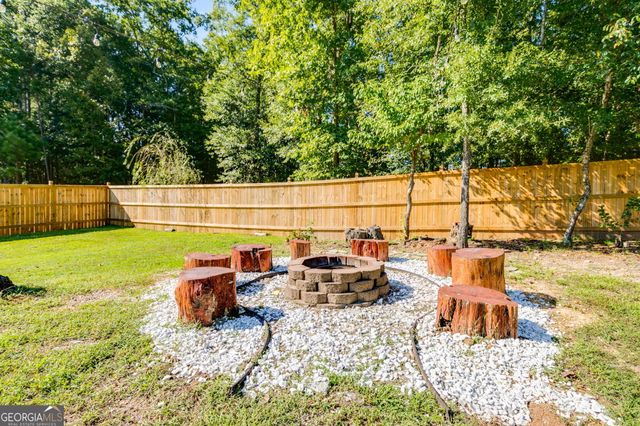 27 Riverview Trail, Euharlee, GA 30145